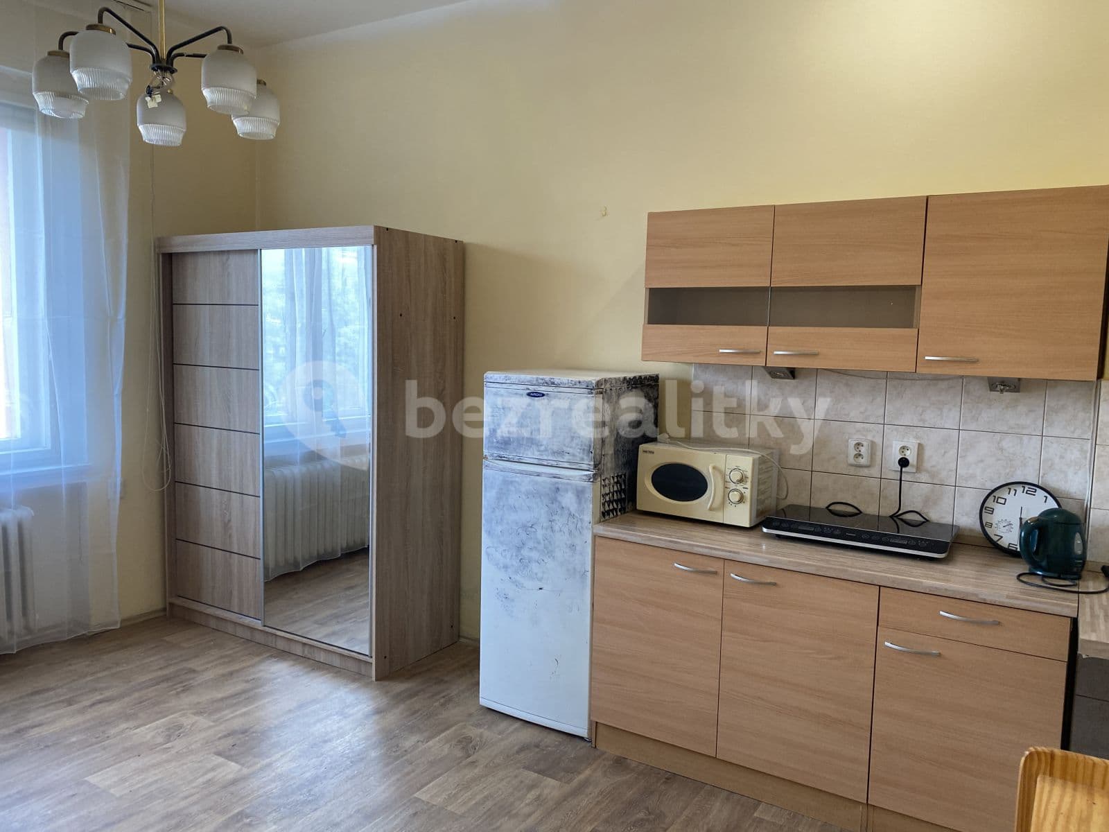 Pronájem bytu Garsoniéra 22 m², Růžový palouček, Ústí nad Labem, Ústecký kraj Pronájem bytu Garsoniéra 22 m², Růžový palouček, Ústí nad Labem, Ústecký kraj