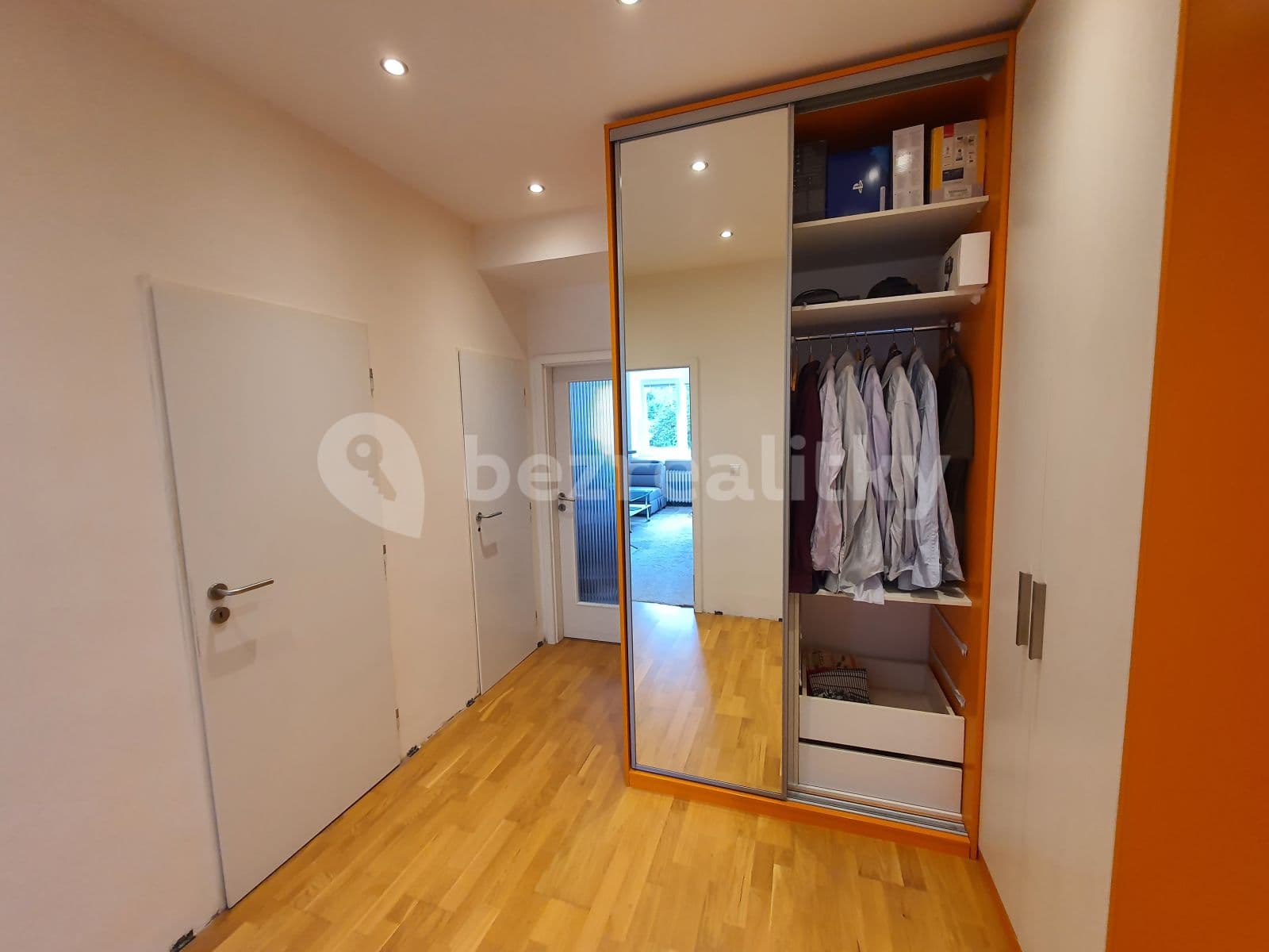 Pronájem bytu 3+kk 63 m², Táborská, Praha, Praha Pronájem bytu 3+kk 63 m², Táborská, Praha, Praha