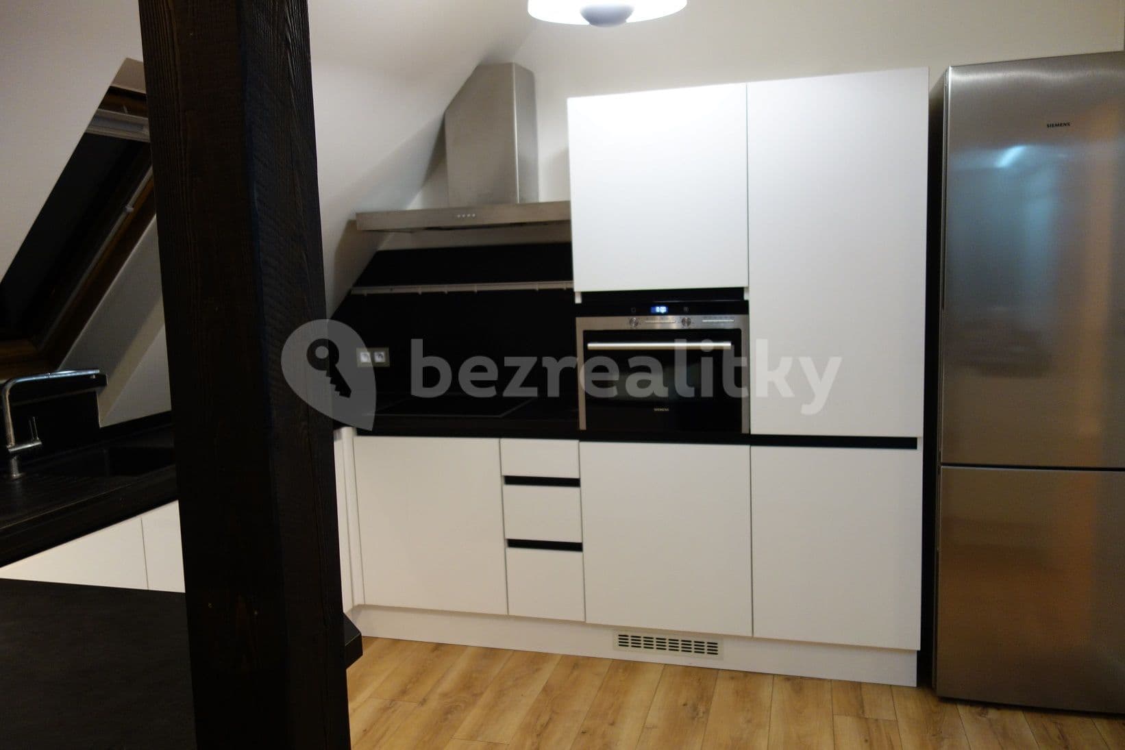 Pronájem bytu 3+1 90 m², U Háje, Praha, Praha Pronájem bytu 3+1 90 m², U Háje, Praha, Praha