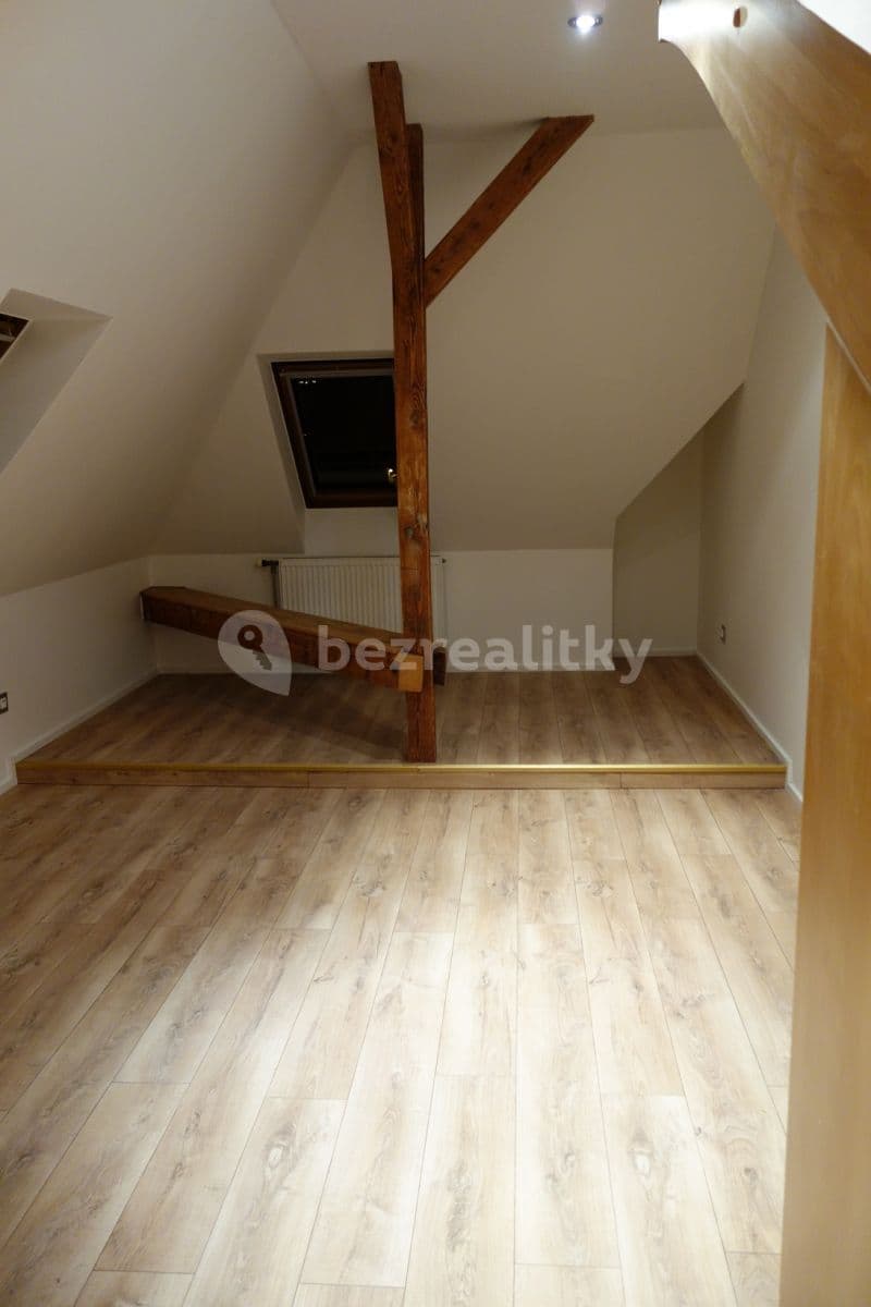 Pronájem bytu 3+1 90 m², U Háje, Praha, Praha Pronájem bytu 3+1 90 m², U Háje, Praha, Praha