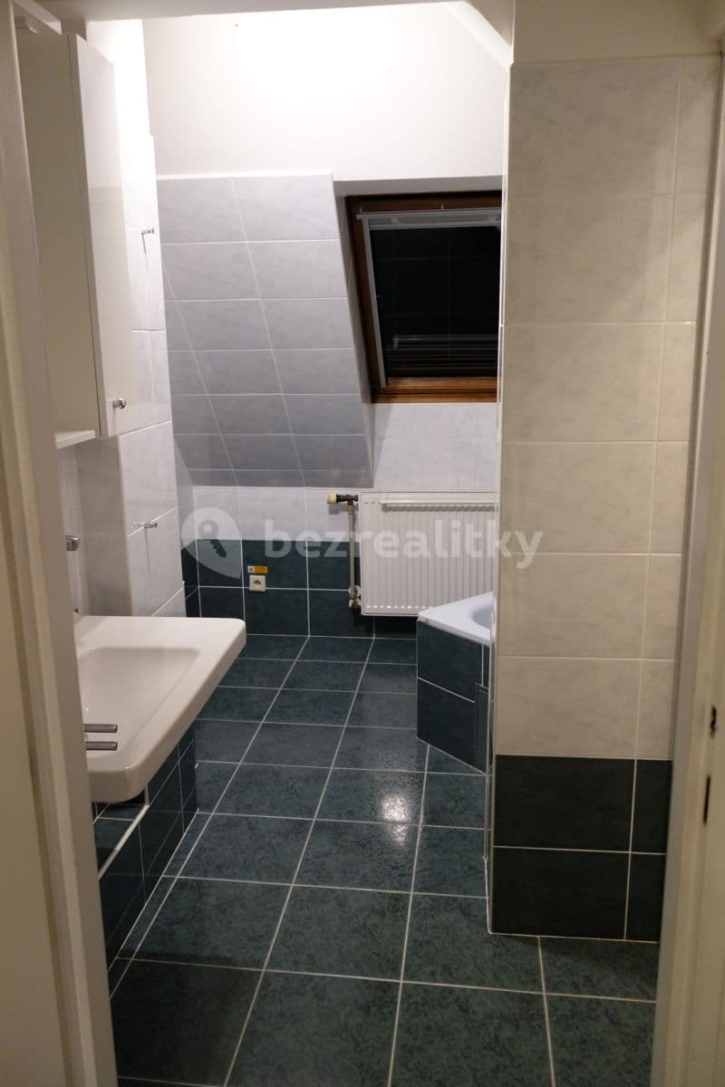 Pronájem bytu 3+1 90 m², U Háje, Praha, Praha Pronájem bytu 3+1 90 m², U Háje, Praha, Praha