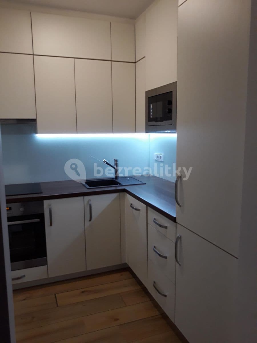 Pronájem bytu 2+kk 42 m², Ciolkovského, Praha, Praha Pronájem bytu 2+kk 42 m², Ciolkovského, Praha, Praha