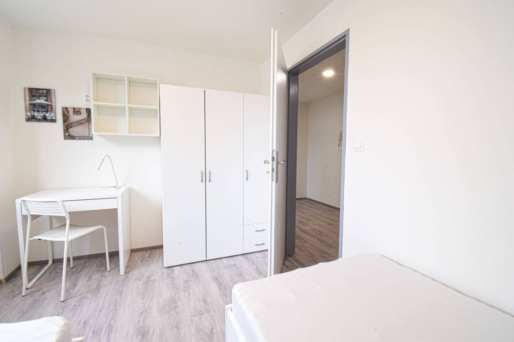 Pronájem bytu 2+1 32 m², Hybešova, Brno, Jihomoravský kraj Pronájem bytu 2+1 32 m², Hybešova, Brno, Jihomoravský kraj