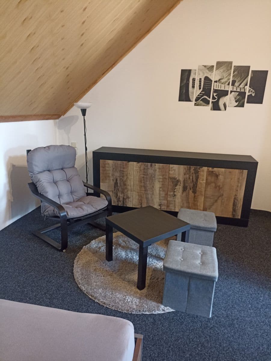 Pronájem bytu 1+kk 34 m², Záryby, Středočeský kraj Pronájem bytu 1+kk 34 m², Záryby, Středočeský kraj