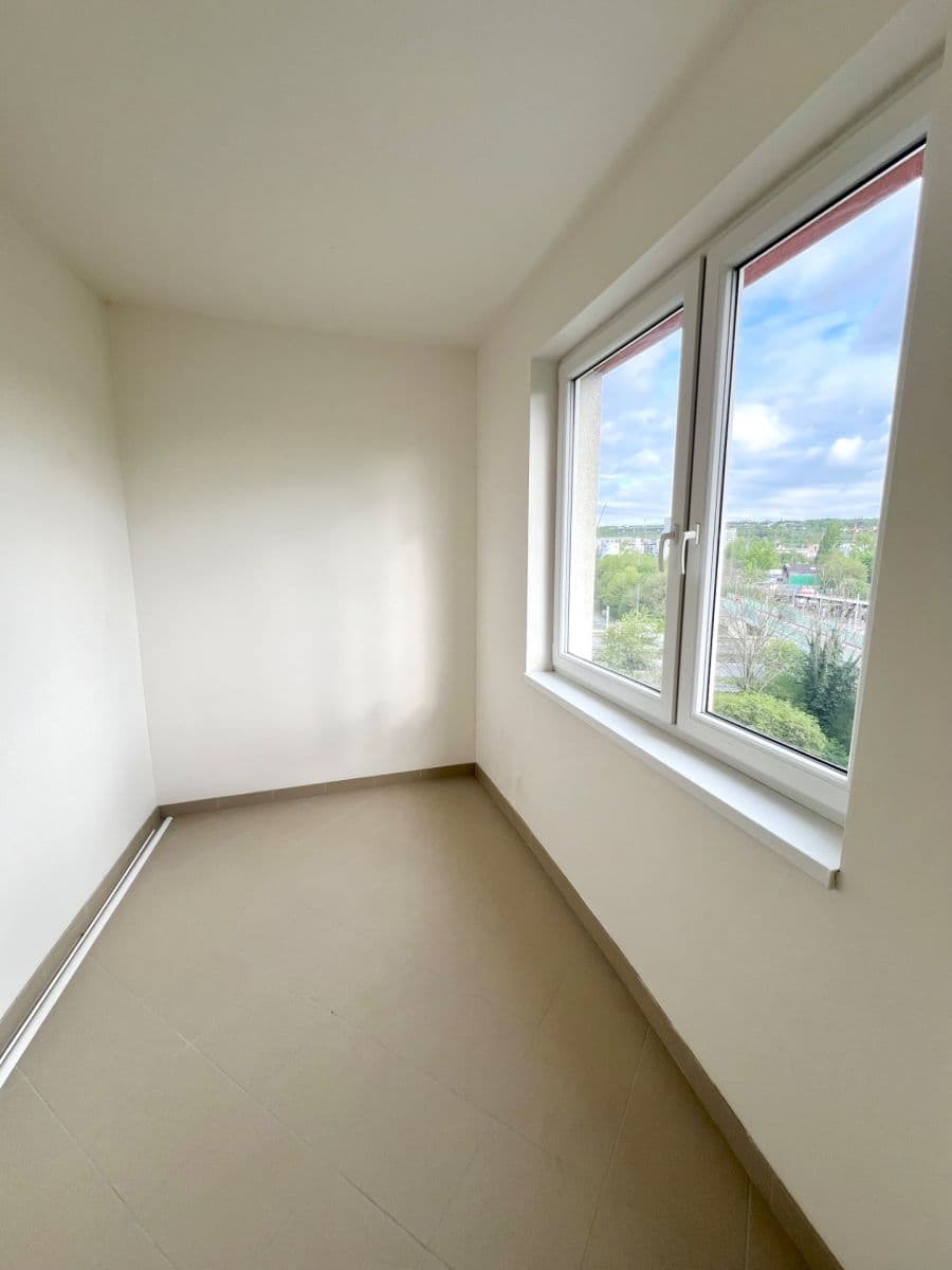 Prodej bytu 1+kk 38 m², Nademlejnská, Praha, Praha Prodej bytu 1+kk 38 m², Nademlejnská, Praha, Praha