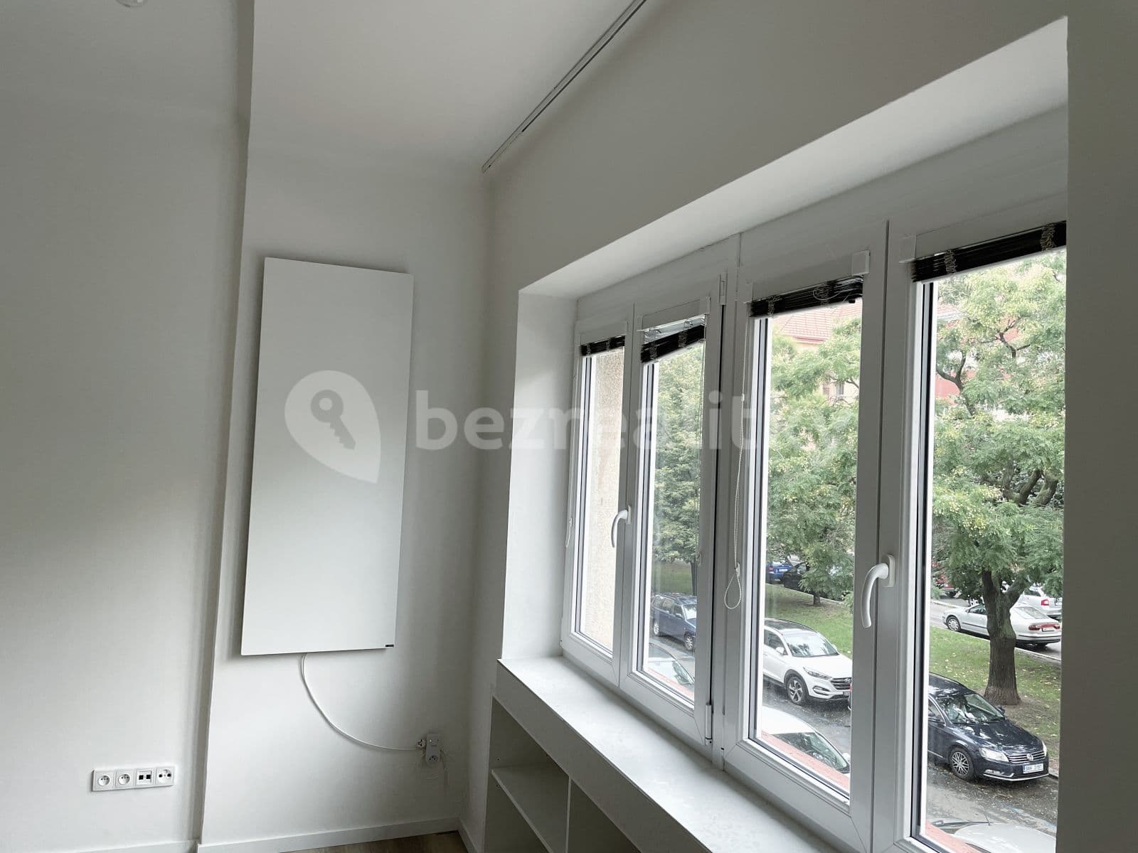 Pronájem bytu Garsoniéra 29 m², U Družstva Ideál, Praha, Praha Pronájem bytu Garsoniéra 29 m², U Družstva Ideál, Praha, Praha