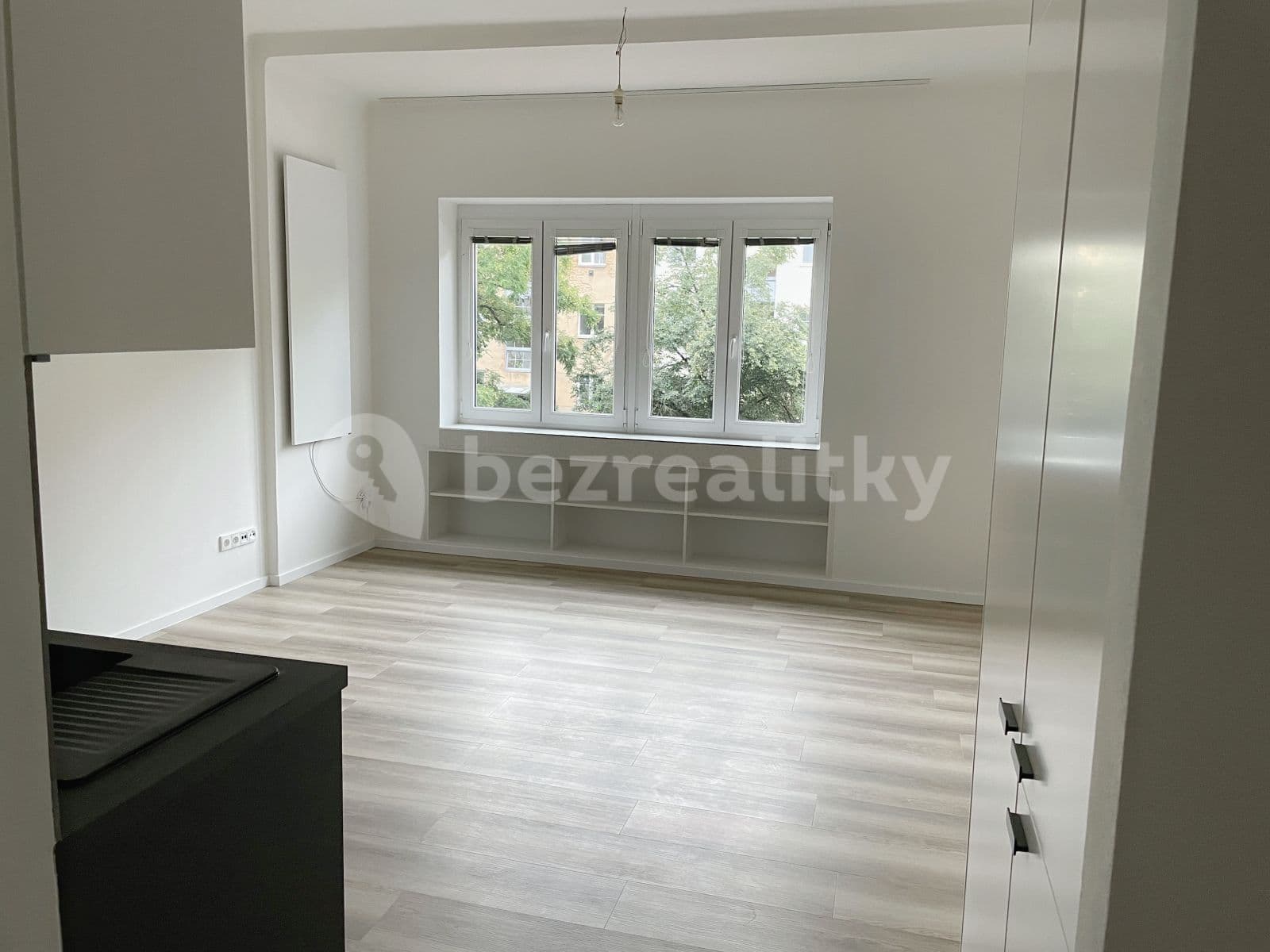 Pronájem bytu Garsoniéra 29 m², U Družstva Ideál, Praha, Praha Pronájem bytu Garsoniéra 29 m², U Družstva Ideál, Praha, Praha