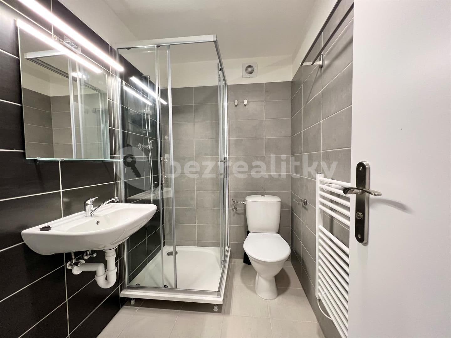 Pronájem bytu 2+1 32 m², Hybešova, Brno, Jihomoravský kraj Pronájem bytu 2+1 32 m², Hybešova, Brno, Jihomoravský kraj