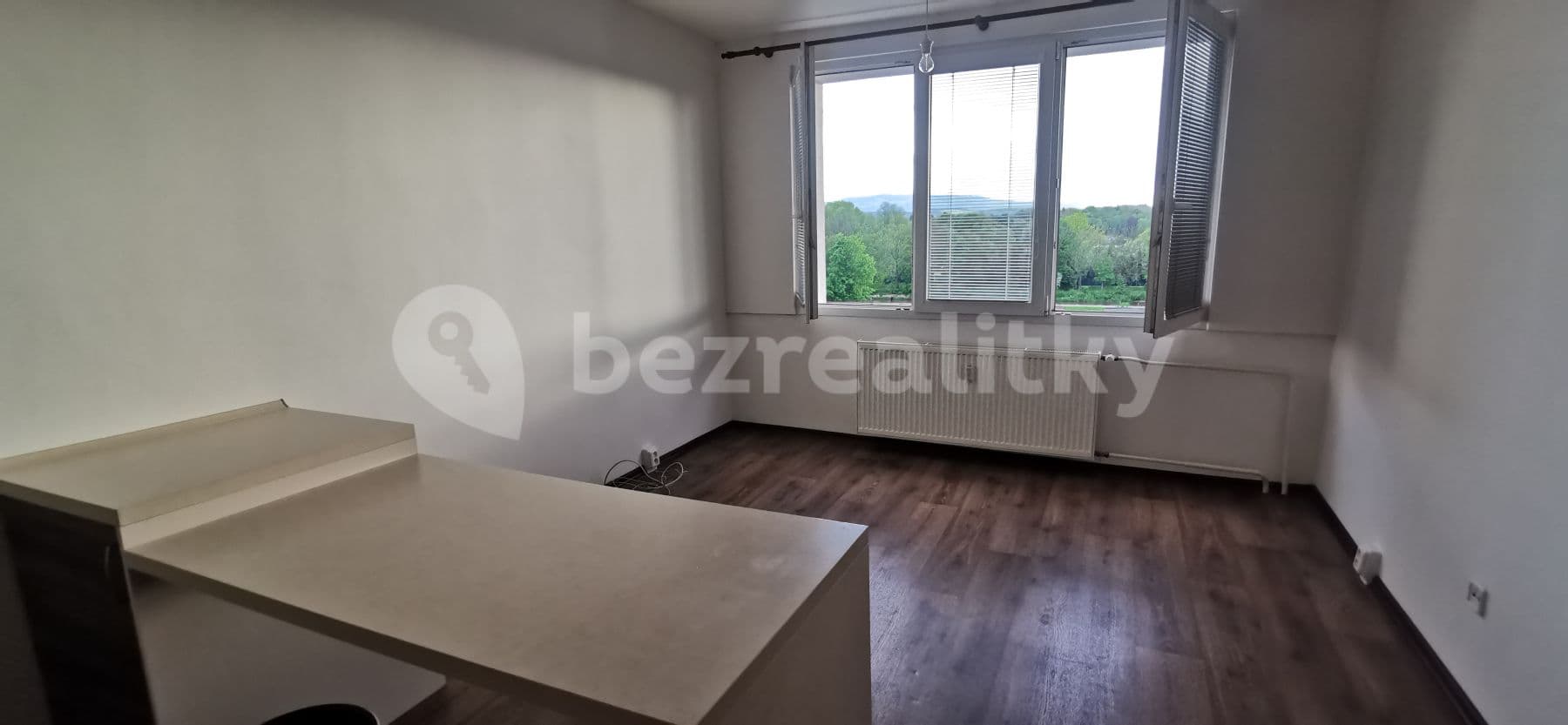 Pronájem bytu 2+kk 44 m², Papírenská, České Budějovice, Jihočeský kraj Pronájem bytu 2+kk 44 m², Papírenská, České Budějovice, Jihočeský kraj