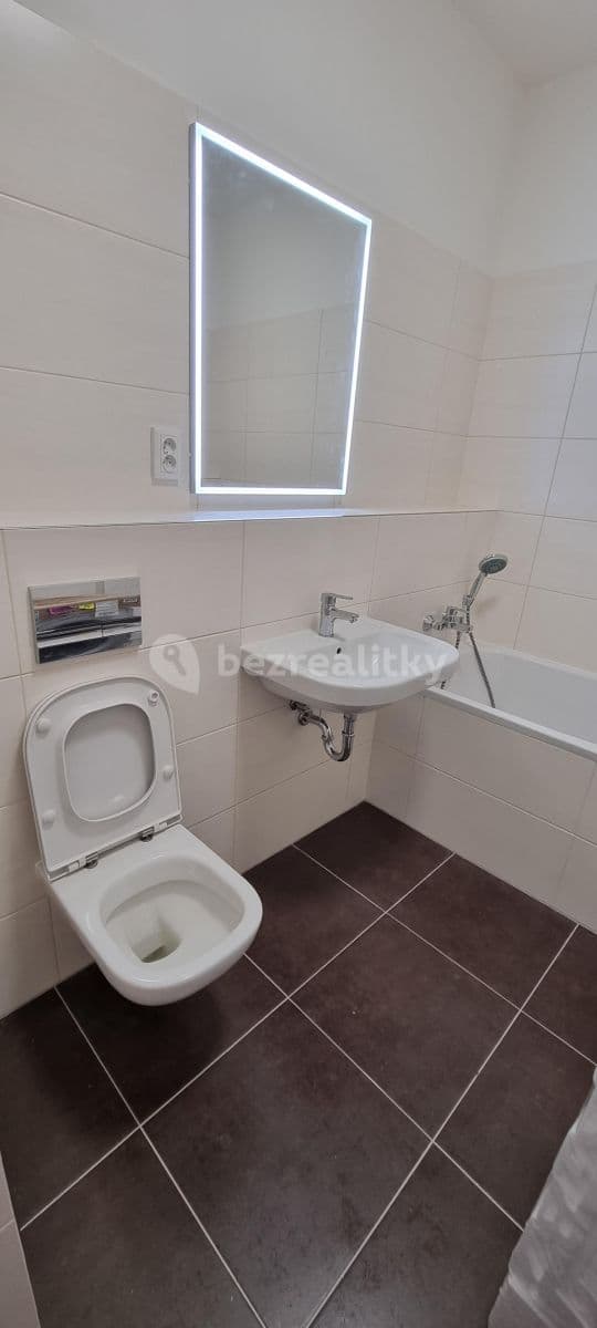 Pronájem bytu 2+kk 72 m², Čerpadlová, Praha, Praha Pronájem bytu 2+kk 72 m², Čerpadlová, Praha, Praha