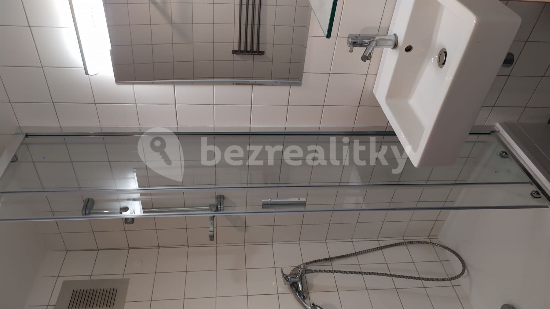 Pronájem bytu 1+kk 34 m², Molákova, Praha, Praha Pronájem bytu 1+kk 34 m², Molákova, Praha, Praha