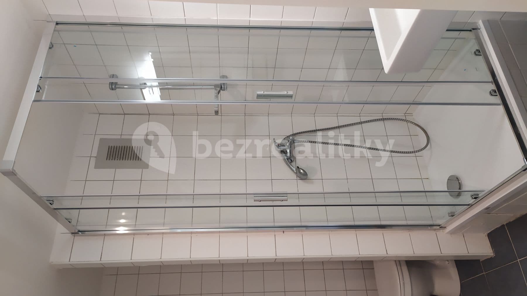 Pronájem bytu 1+kk 34 m², Molákova, Praha, Praha Pronájem bytu 1+kk 34 m², Molákova, Praha, Praha