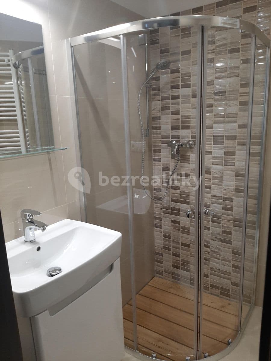 Pronájem bytu 1+1 35 m², Nuselská, Praha, Praha Pronájem bytu 1+1 35 m², Nuselská, Praha, Praha