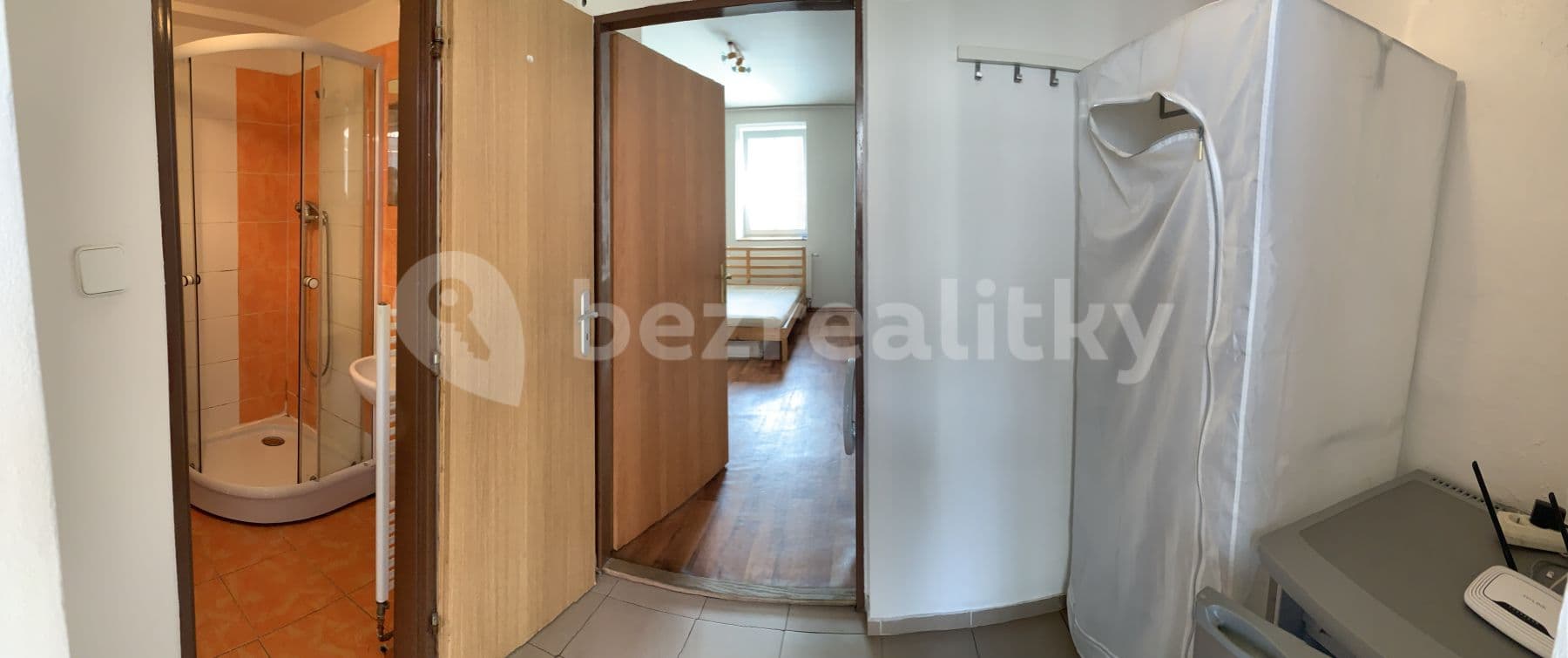 Pronájem bytu 1+kk 20 m², Praha, Praha Pronájem bytu 1+kk 20 m², Praha, Praha