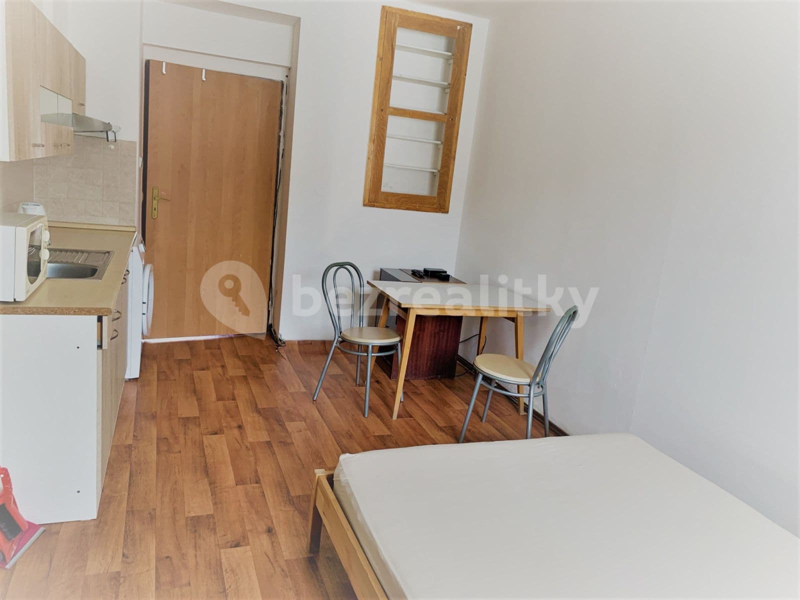 Pronájem bytu 1+kk 20 m², Praha, Praha Pronájem bytu 1+kk 20 m², Praha, Praha