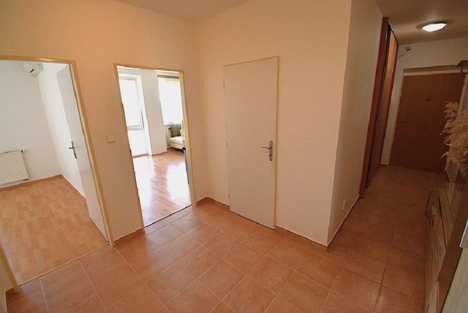 Prodej bytu 2+kk 62 m², Modletice, Středočeský kraj Prodej bytu 2+kk 62 m², Modletice, Středočeský kraj