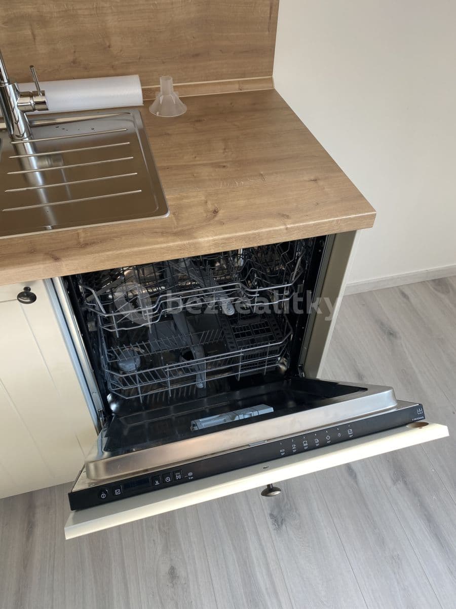 Pronájem bytu 2+kk 59 m², Důl Libušín, Libušín, Středočeský kraj Pronájem bytu 2+kk 59 m², Důl Libušín, Libušín, Středočeský kraj