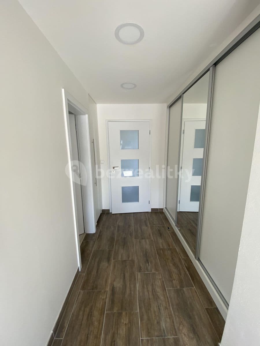 Pronájem bytu 2+kk 59 m², Důl Libušín, Libušín, Středočeský kraj Pronájem bytu 2+kk 59 m², Důl Libušín, Libušín, Středočeský kraj