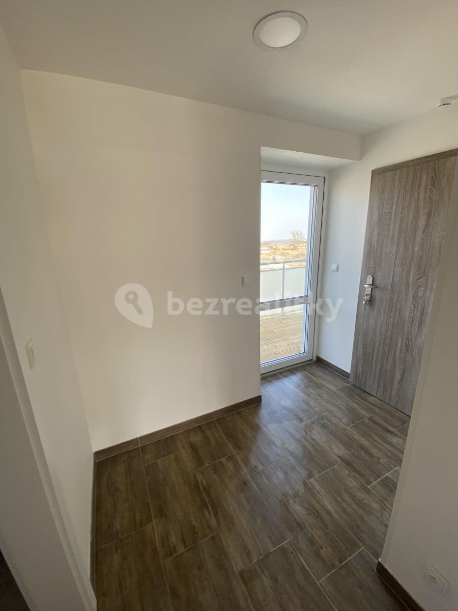 Pronájem bytu 2+kk 59 m², Důl Libušín, Libušín, Středočeský kraj Pronájem bytu 2+kk 59 m², Důl Libušín, Libušín, Středočeský kraj