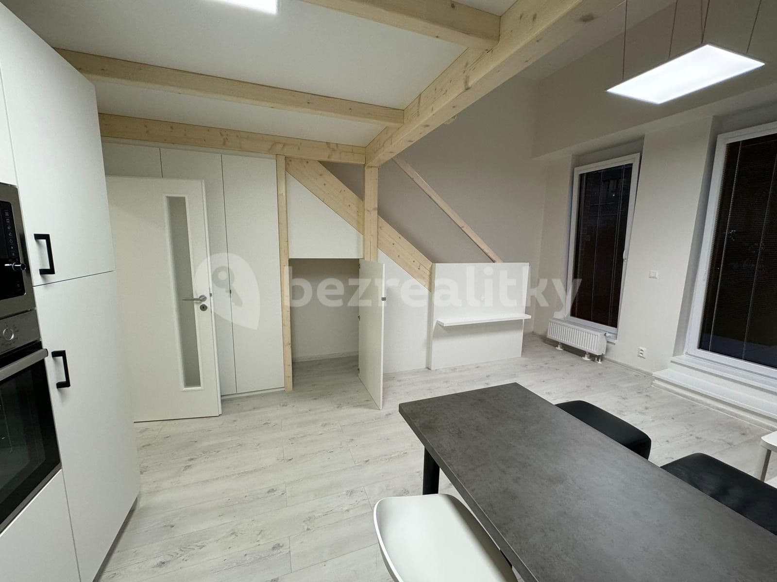 Pronájem bytu 1+kk 40 m², Lindleyova, Praha, Praha Pronájem bytu 1+kk 40 m², Lindleyova, Praha, Praha