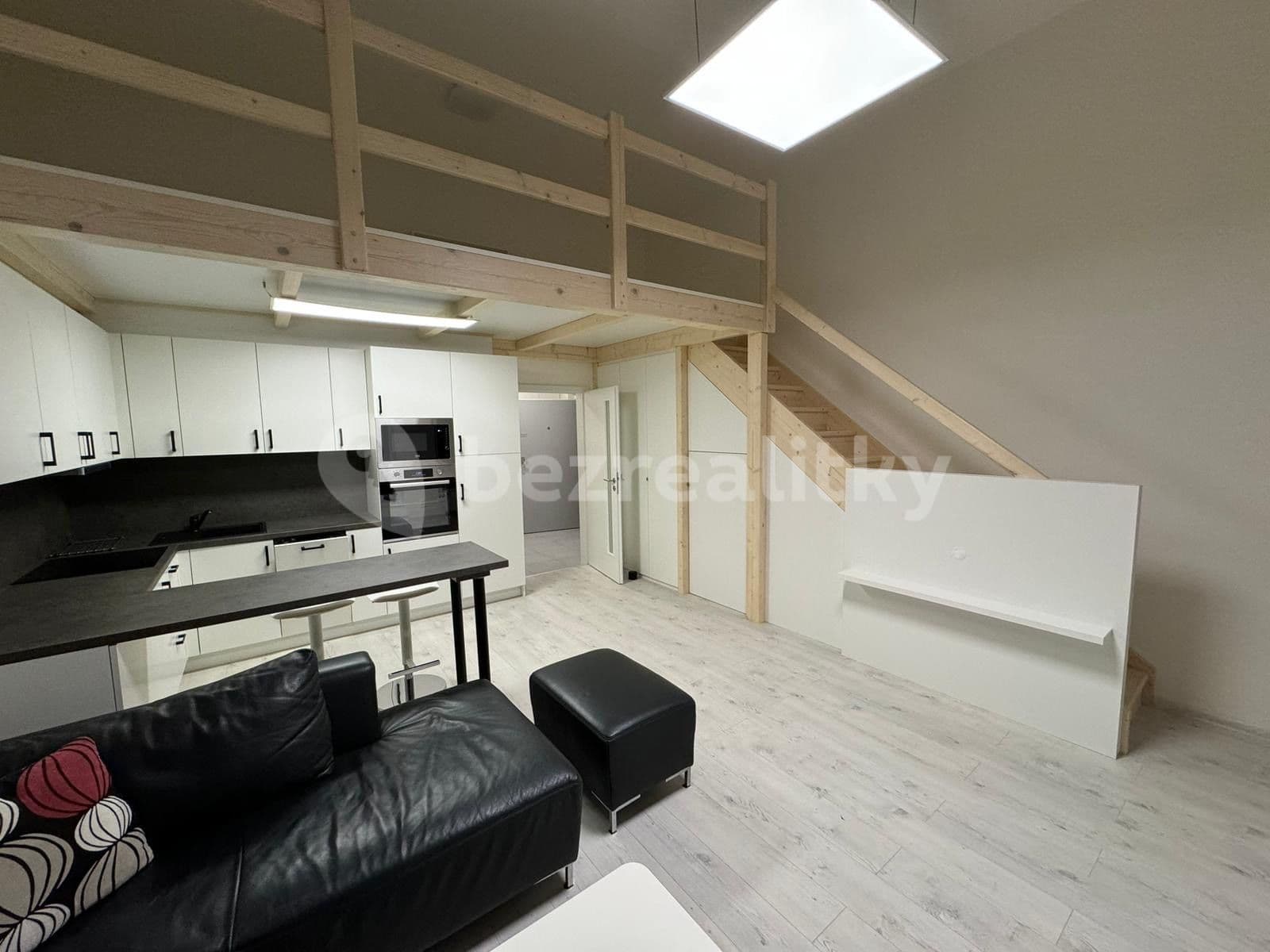 Pronájem bytu 1+kk 40 m², Lindleyova, Praha, Praha Pronájem bytu 1+kk 40 m², Lindleyova, Praha, Praha