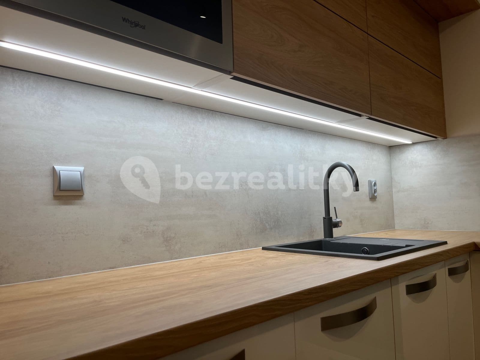 Pronájem bytu 1+kk 42 m², Vorařská, Praha, Praha Pronájem bytu 1+kk 42 m², Vorařská, Praha, Praha