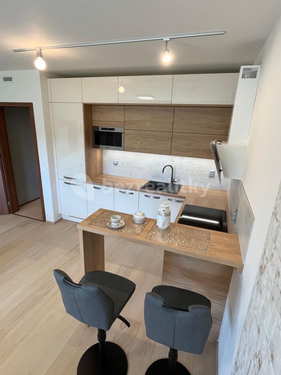 Pronájem bytu 1+kk 42 m², Vorařská, Praha, Praha Pronájem bytu 1+kk 42 m², Vorařská, Praha, Praha