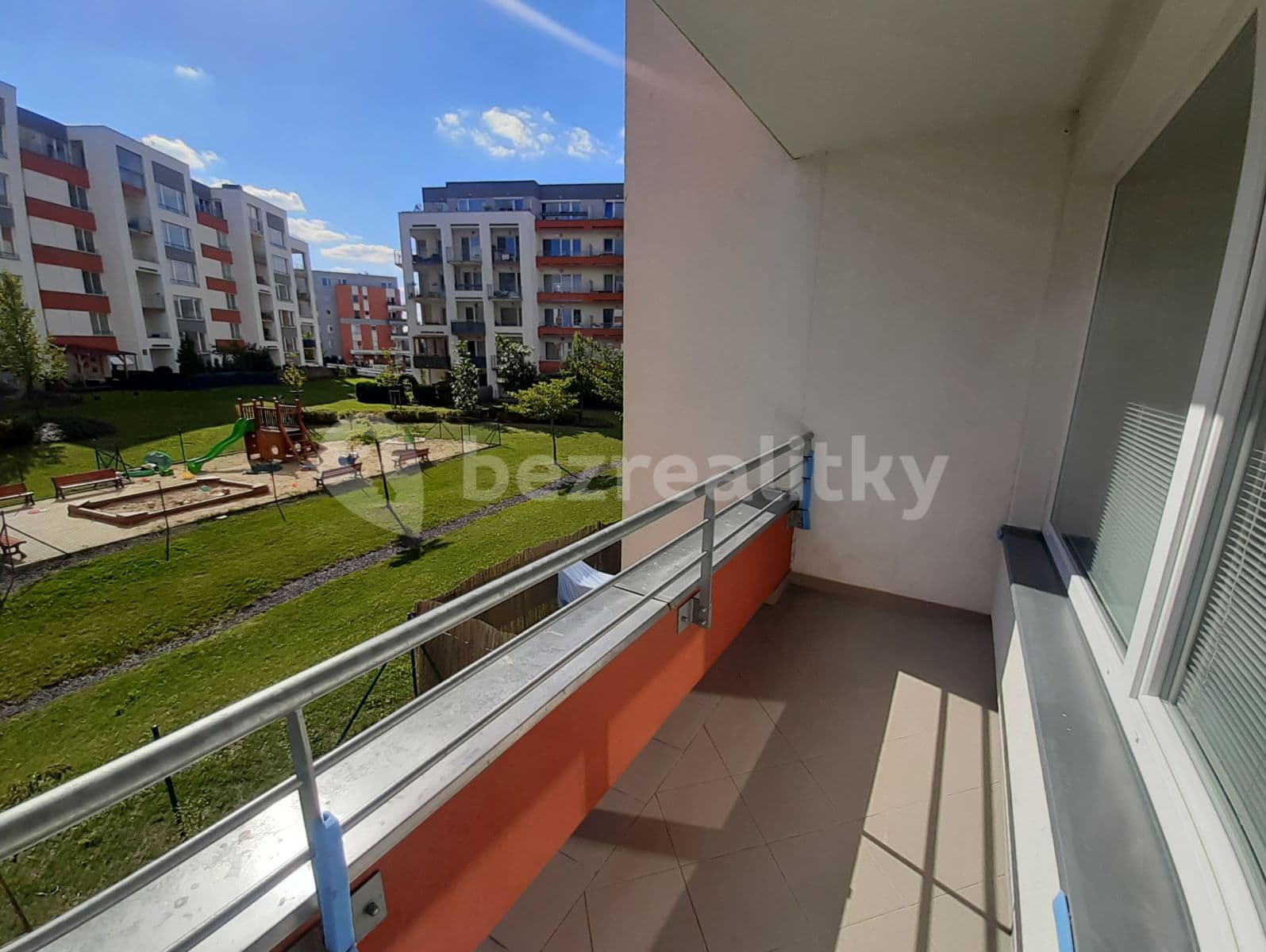 Pronájem bytu 3+kk 80 m², Sazovická, Praha, Praha Pronájem bytu 3+kk 80 m², Sazovická, Praha, Praha