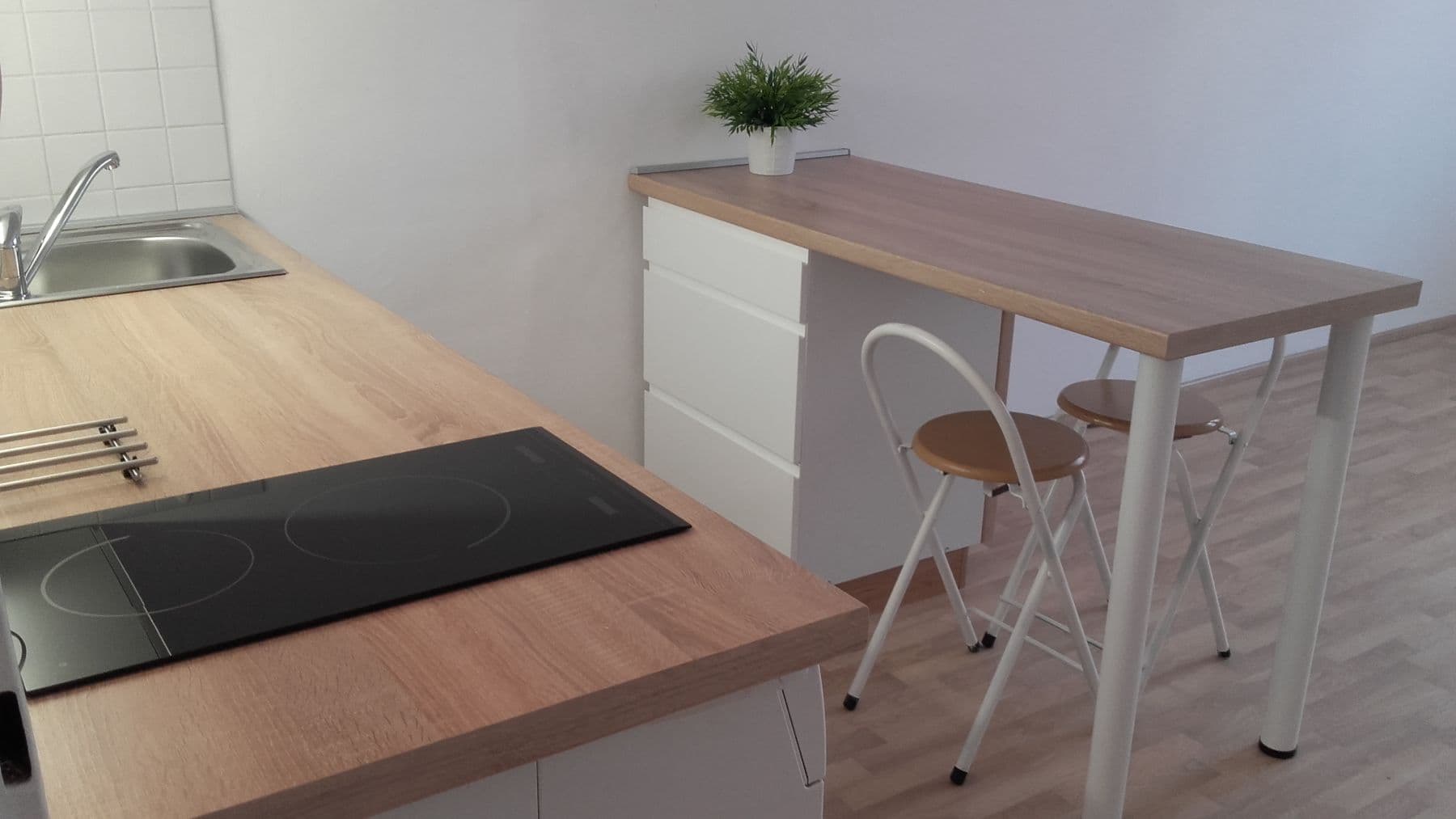 Pronájem bytu Garsoniéra 27 m², Písecká, Praha, Praha Pronájem bytu Garsoniéra 27 m², Písecká, Praha, Praha