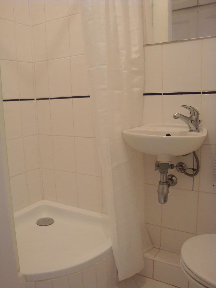 Pronájem bytu Garsoniéra 27 m², Písecká, Praha, Praha Pronájem bytu Garsoniéra 27 m², Písecká, Praha, Praha