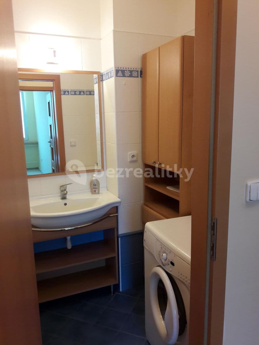 Pronájem bytu 3+kk 68 m², Březinova, Kolín, Středočeský kraj Pronájem bytu 3+kk 68 m², Březinova, Kolín, Středočeský kraj