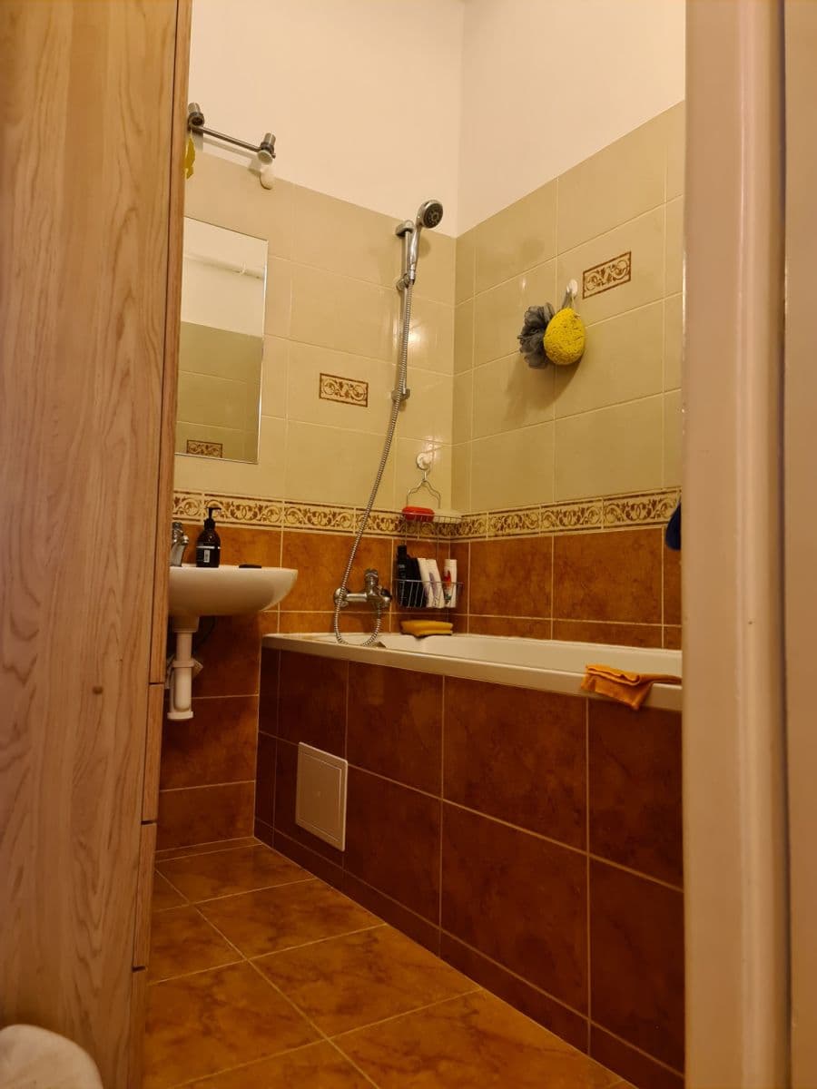 Pronájem bytu 2+1 58 m², Zelinářská, Praha, Praha Pronájem bytu 2+1 58 m², Zelinářská, Praha, Praha