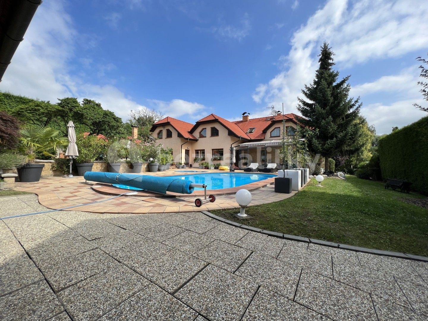 Prodej domu 474 m², pozemek 6.639 m², Velký Týnec, Olomoucký kraj