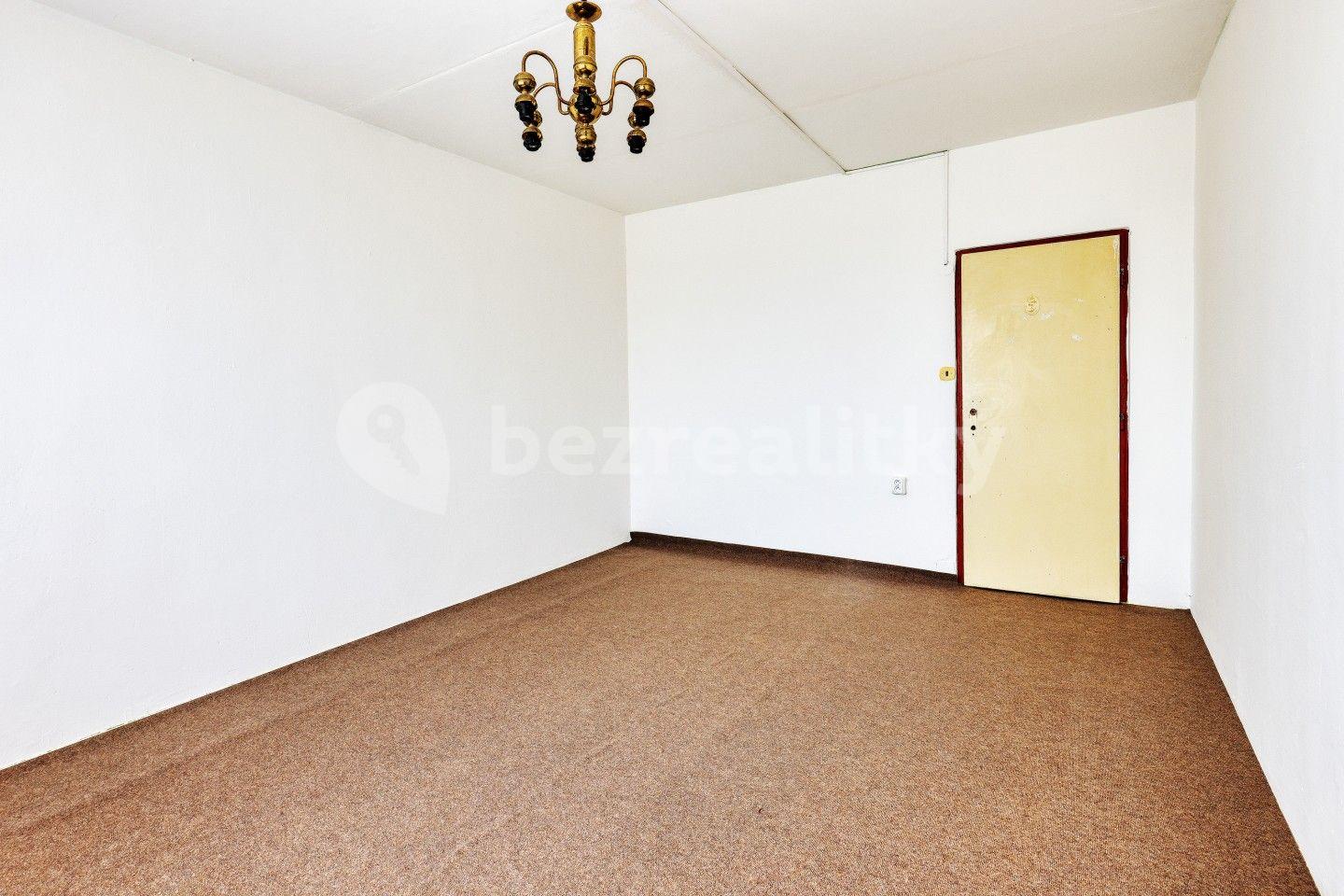 Prodej bytu 2+1 68 m², Rovná, Karlovarský kraj