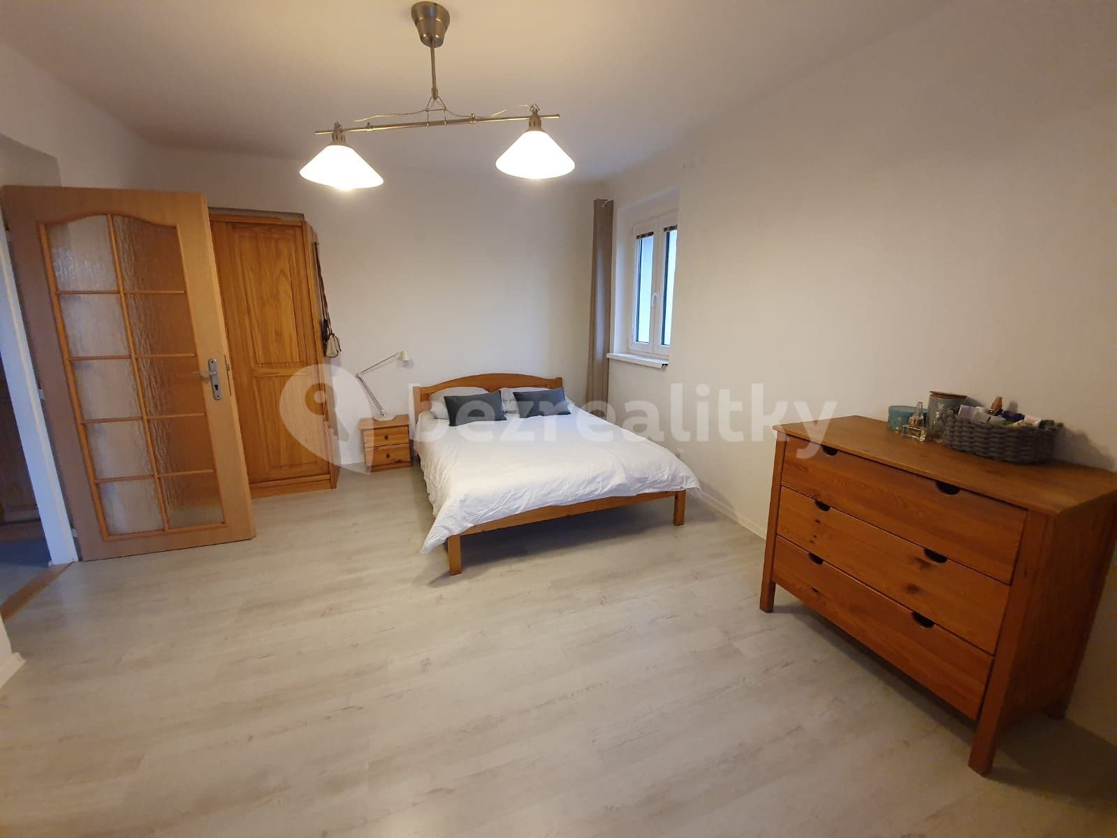 Pronájem bytu 2+1 65 m², Vysokoškolská, Praha, Praha Pronájem bytu 2+1 65 m², Vysokoškolská, Praha, Praha