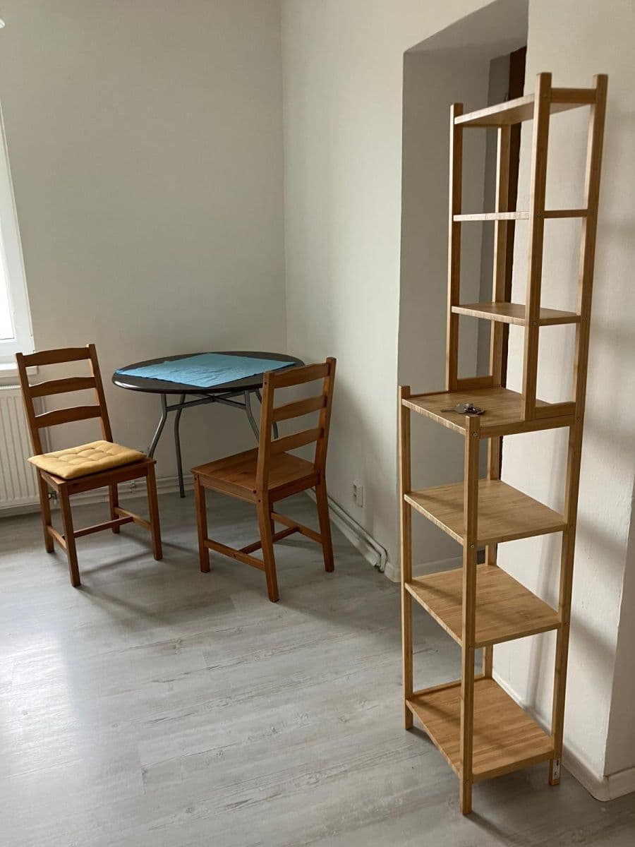 Pronájem bytu 2+1 65 m², Vysokoškolská, Praha, Praha Pronájem bytu 2+1 65 m², Vysokoškolská, Praha, Praha