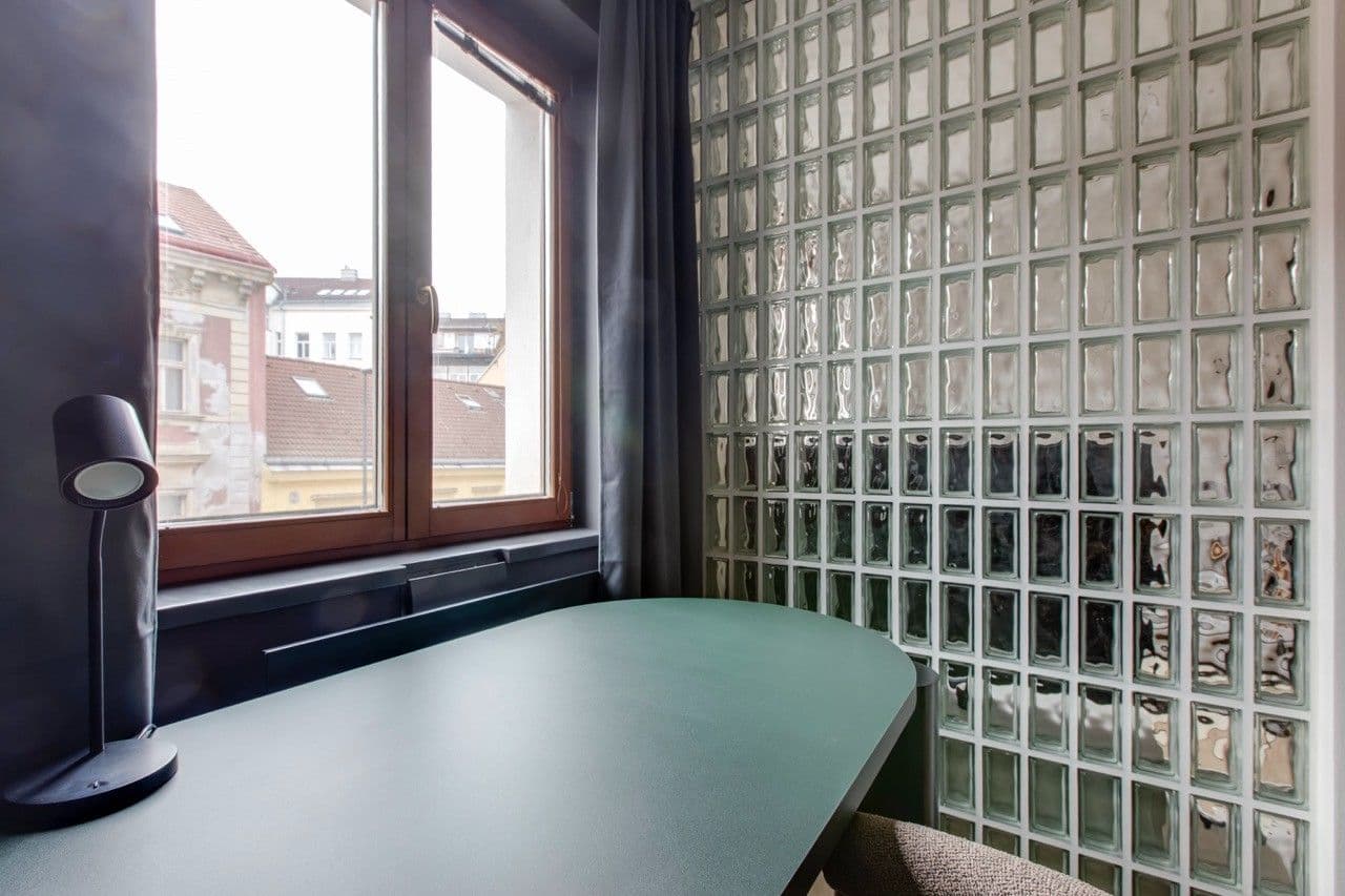 Pronájem bytu 2+kk 43 m², Husitská, Praha, Praha Pronájem bytu 2+kk 43 m², Husitská, Praha, Praha