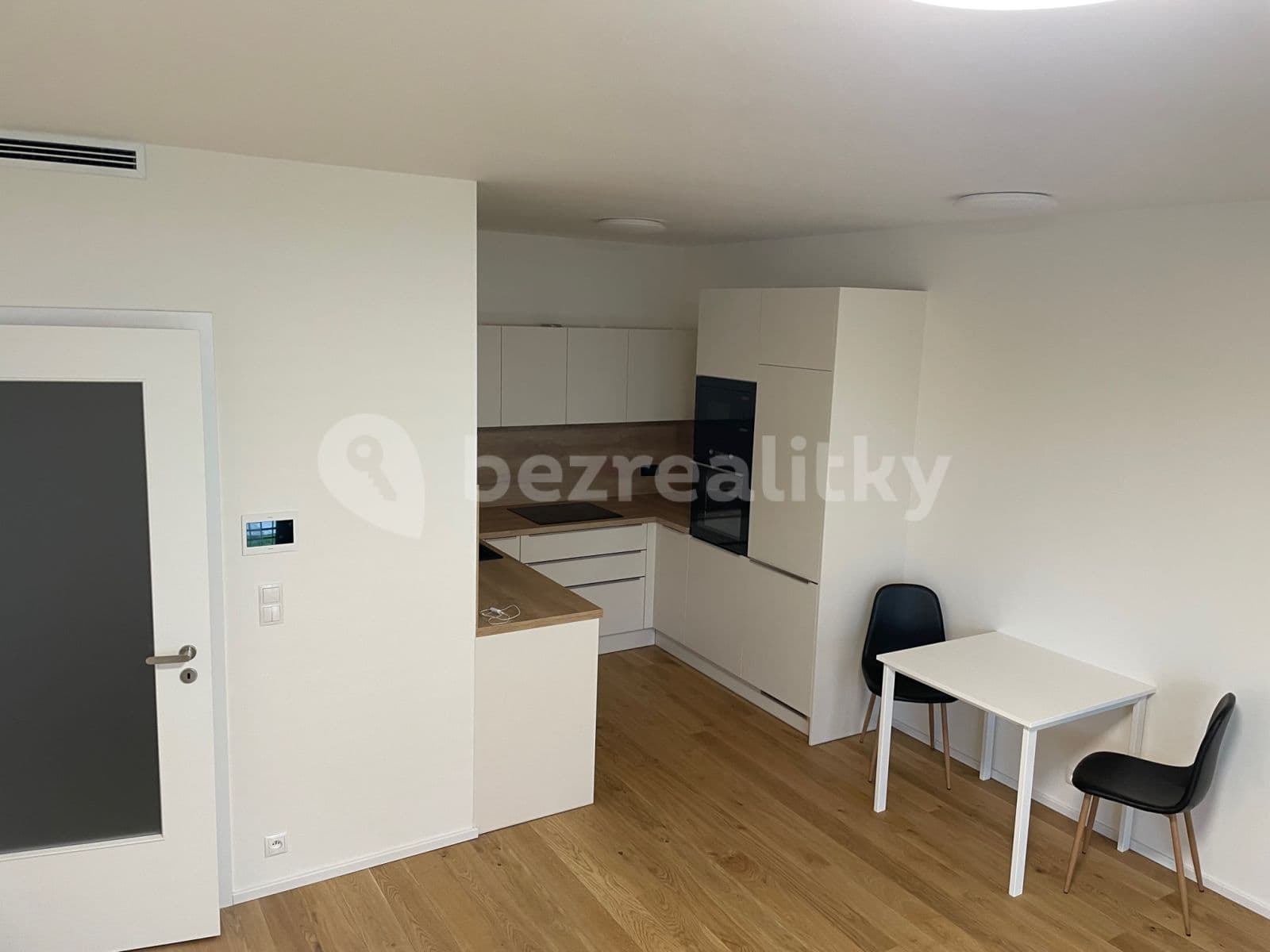 Pronájem bytu 2+kk 60 m², Ramonova, Praha, Praha Pronájem bytu 2+kk 60 m², Ramonova, Praha, Praha