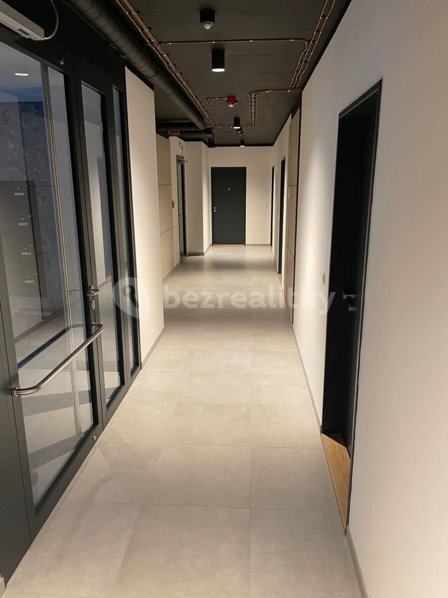 Pronájem bytu 2+kk 60 m², Ramonova, Praha, Praha Pronájem bytu 2+kk 60 m², Ramonova, Praha, Praha