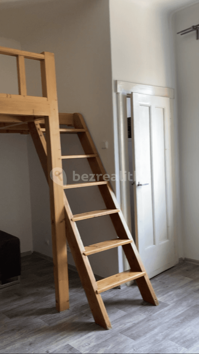 Pronájem bytu 1+kk 36 m², Kotlaska, Praha, Praha Pronájem bytu 1+kk 36 m², Kotlaska, Praha, Praha