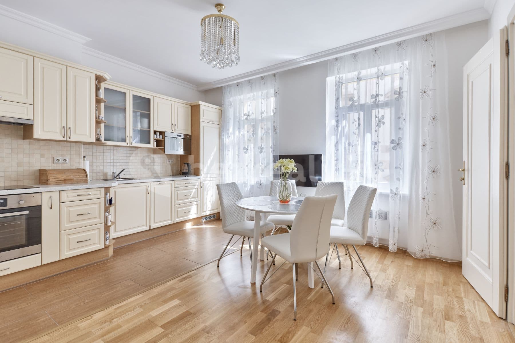 Pronájem bytu 3+kk 71 m², Ondřejská, Karlovy Vary, Karlovarský kraj Pronájem bytu 3+kk 71 m², Ondřejská, Karlovy Vary, Karlovarský kraj