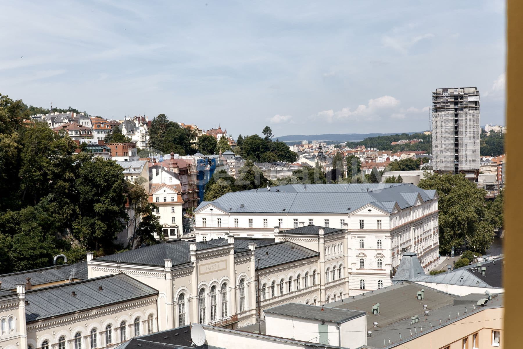 Pronájem bytu 3+kk 71 m², Ondřejská, Karlovy Vary, Karlovarský kraj Pronájem bytu 3+kk 71 m², Ondřejská, Karlovy Vary, Karlovarský kraj