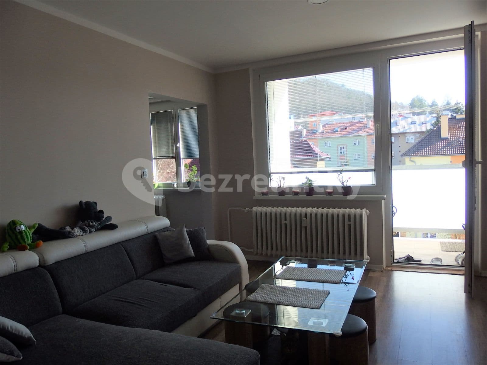 Pronájem bytu 2+kk 56 m², Vrchlického, Karlovy Vary, Karlovarský kraj Pronájem bytu 2+kk 56 m², Vrchlického, Karlovy Vary, Karlovarský kraj