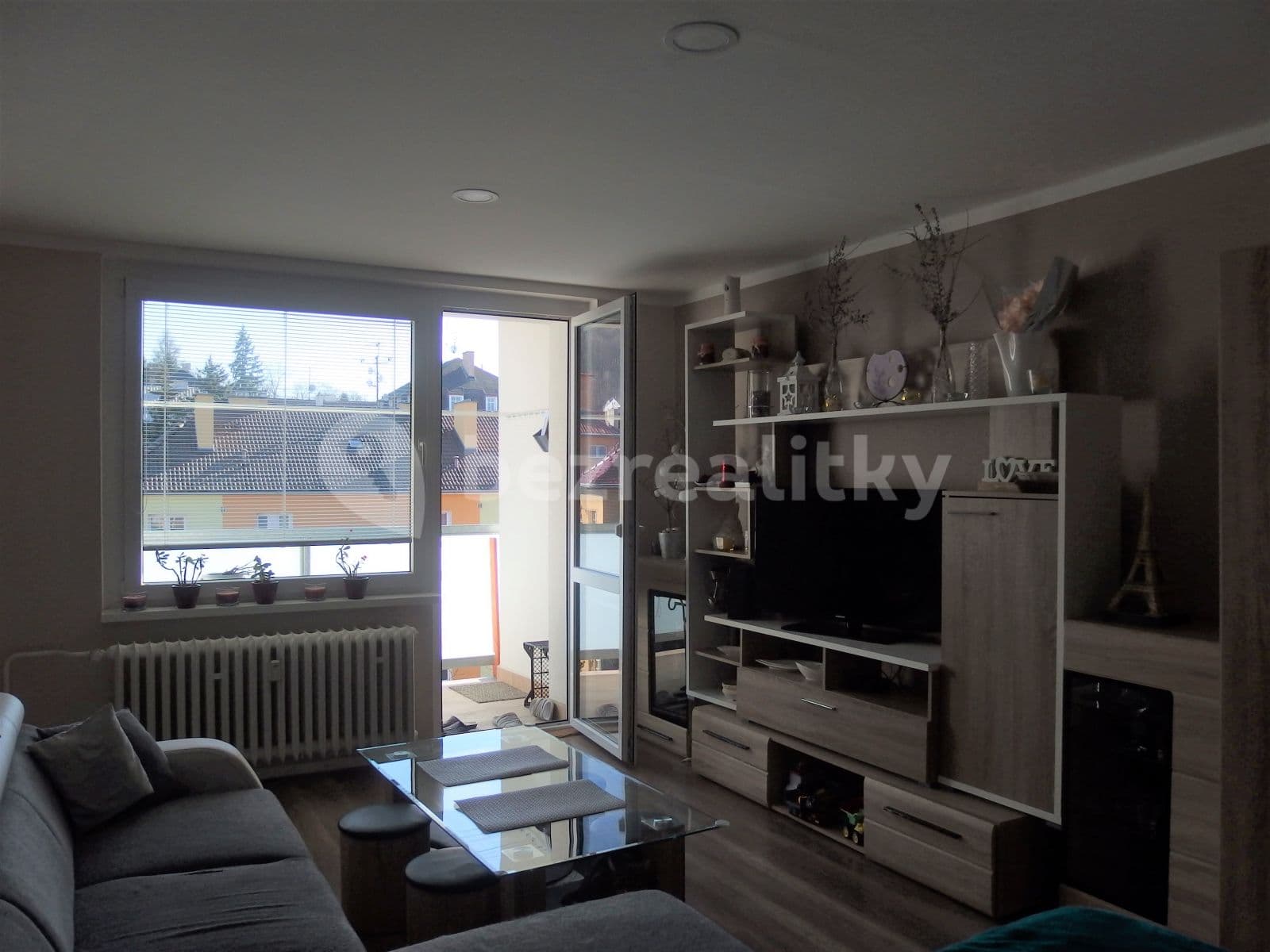 Pronájem bytu 2+kk 56 m², Vrchlického, Karlovy Vary, Karlovarský kraj Pronájem bytu 2+kk 56 m², Vrchlického, Karlovy Vary, Karlovarský kraj