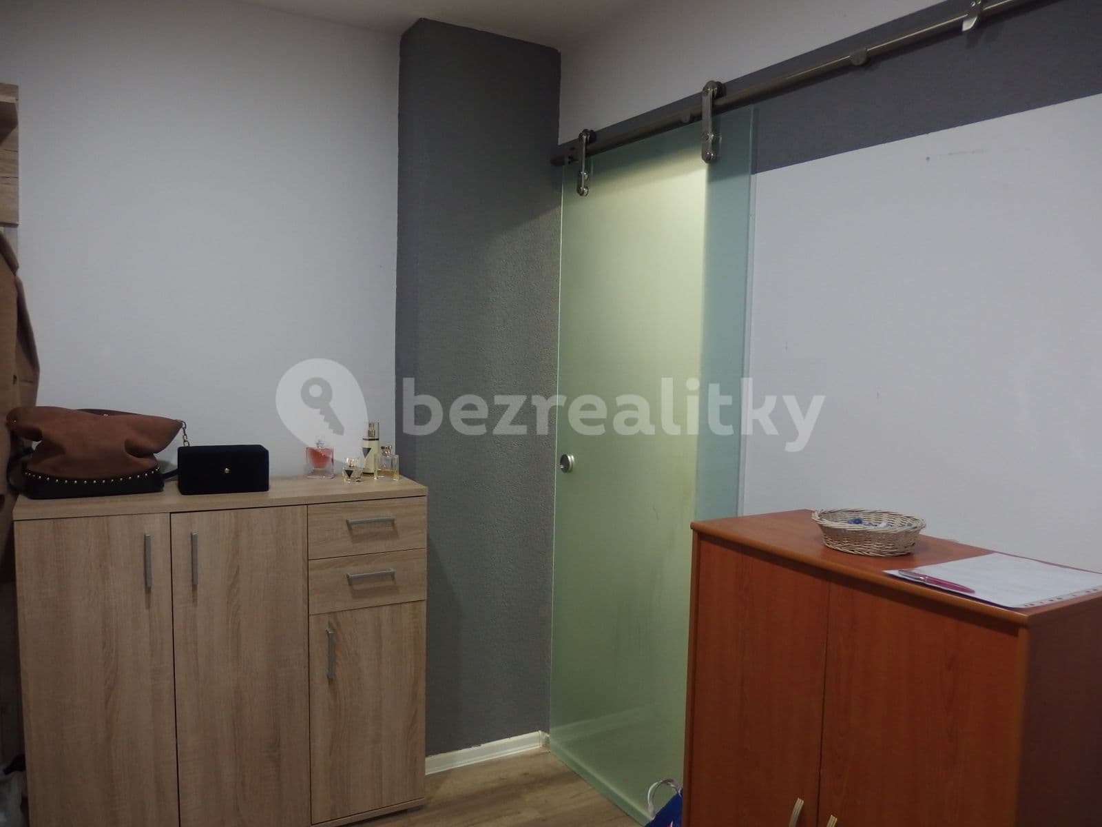 Pronájem bytu 2+kk 56 m², Vrchlického, Karlovy Vary, Karlovarský kraj Pronájem bytu 2+kk 56 m², Vrchlického, Karlovy Vary, Karlovarský kraj