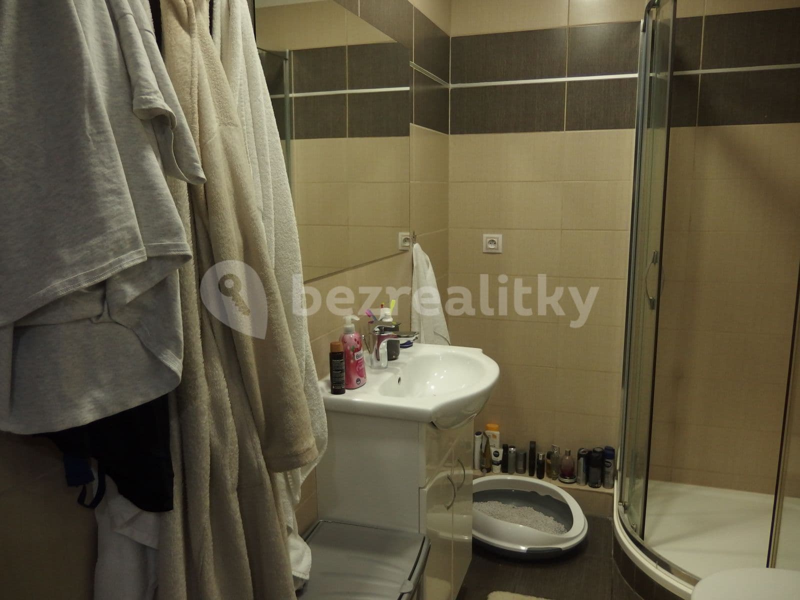 Pronájem bytu 2+kk 56 m², Vrchlického, Karlovy Vary, Karlovarský kraj Pronájem bytu 2+kk 56 m², Vrchlického, Karlovy Vary, Karlovarský kraj