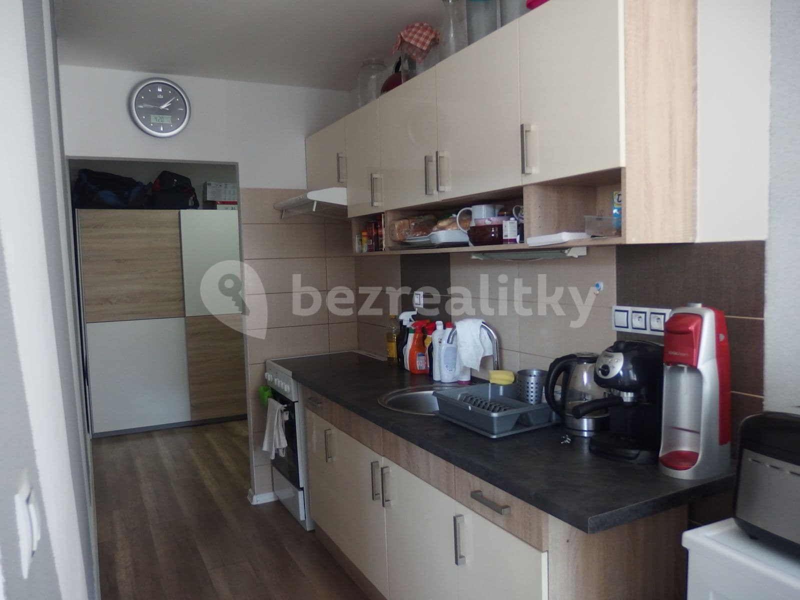 Pronájem bytu 2+kk 56 m², Vrchlického, Karlovy Vary, Karlovarský kraj Pronájem bytu 2+kk 56 m², Vrchlického, Karlovy Vary, Karlovarský kraj