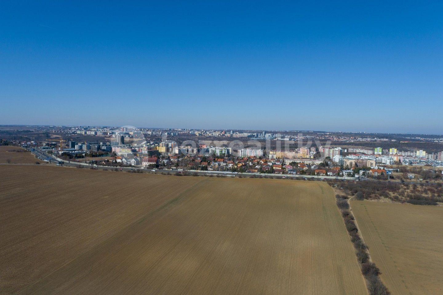 Prodej pozemku 18.686 m², Praha, Praha