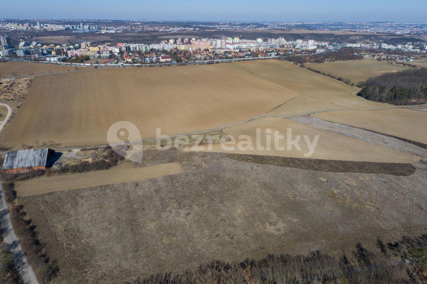 Prodej pozemku 18.686 m², Praha, Praha