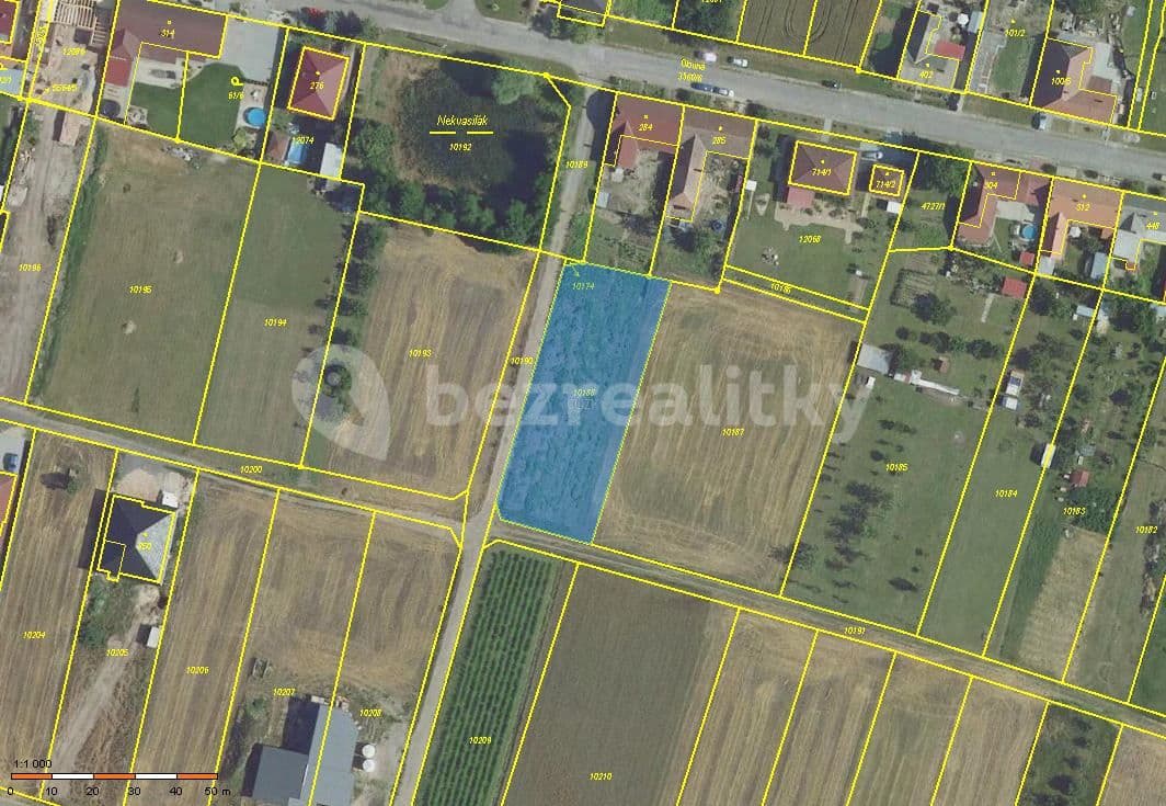 Prodej pozemku 1.660 m², Kostelní, Hrabětice, Jihomoravský kraj